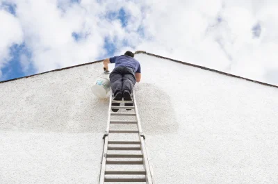 Peinture extérieure à la Cauchie — façades et ravalement